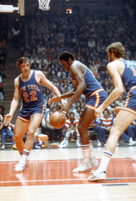 Willis Reed and Dave DeBusschere New York Knicks chases after - 1973 Old Photo