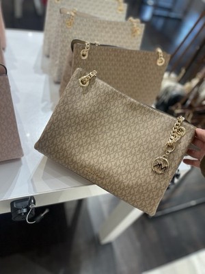 Michael Kors Christina Medium Signature Logo Messenger Bag NWT | eBay