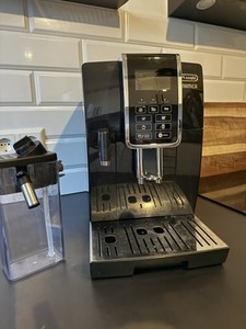 Kaffeevollautomat  Kaffeemaschine Delonghi Dinamica ECAM356.57.B