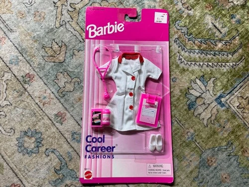 VINTAGE Barbie Cool Career Fashions Nurse w/accessories Mattel #68617 MIP