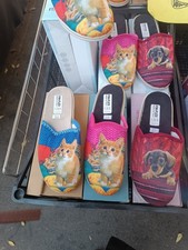 women winter slippers with dogs and cats