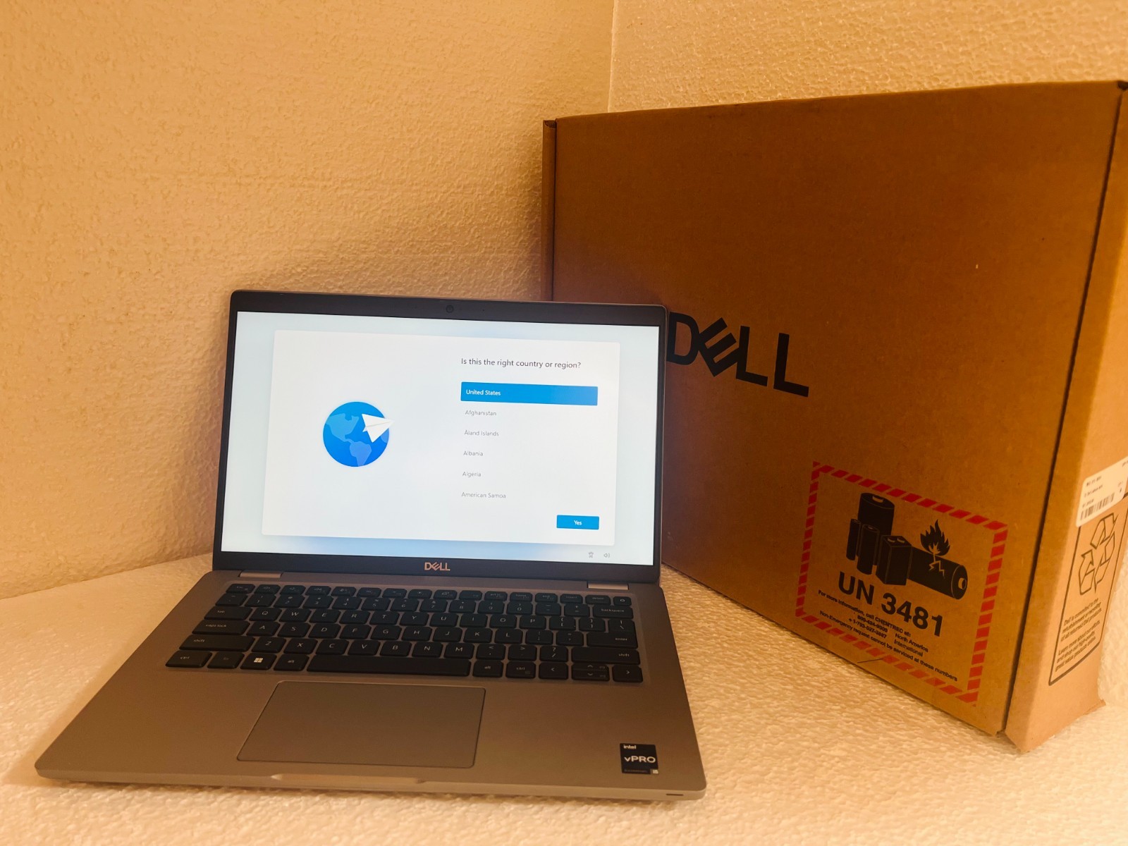Dell Latitude 5431, 14-Inch Laptop, with Intel Core i7 12th Gen., Windows 11 Pro