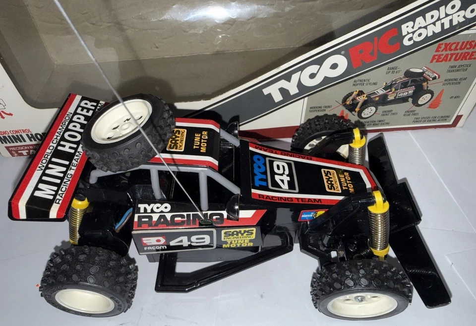 Tyco Turbo Hopper Mini II Rc Buggy Complete With Radio Box  Manual & Cones - Image 4 of 4
