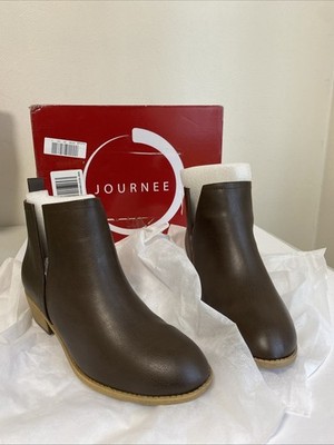 New Journee Collection Women's Brown Rimi Notched Ankle Booties Shoe Size 9WD