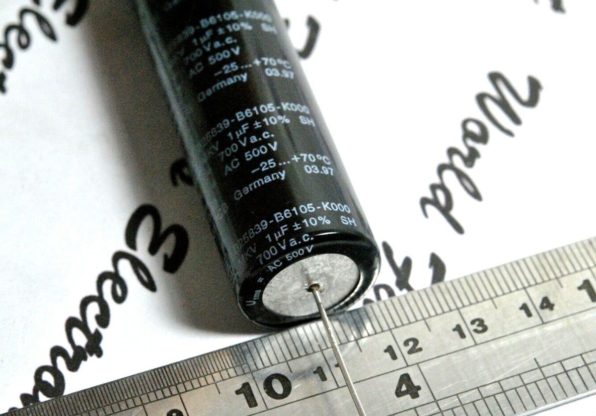 1pcs - SIEMENS MKV 1uF (1µF) 700V 10% Axial Oil Capacitor