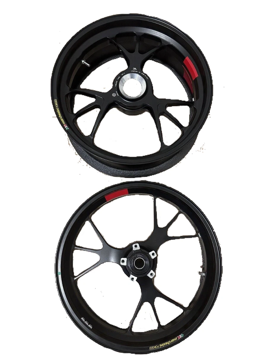 DUCATI PANIGALE V4S V4R 1100 2023 FORGED MARCHESINI BREMBO WHEELS