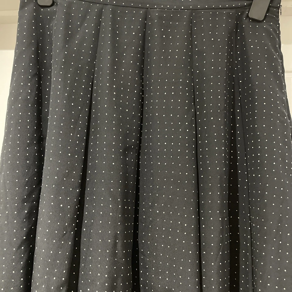 JAEGER Skirt Black & Ivory Spotted Lined 100% Silk Box Pleat Size 14 Uk - Image 2 of 4