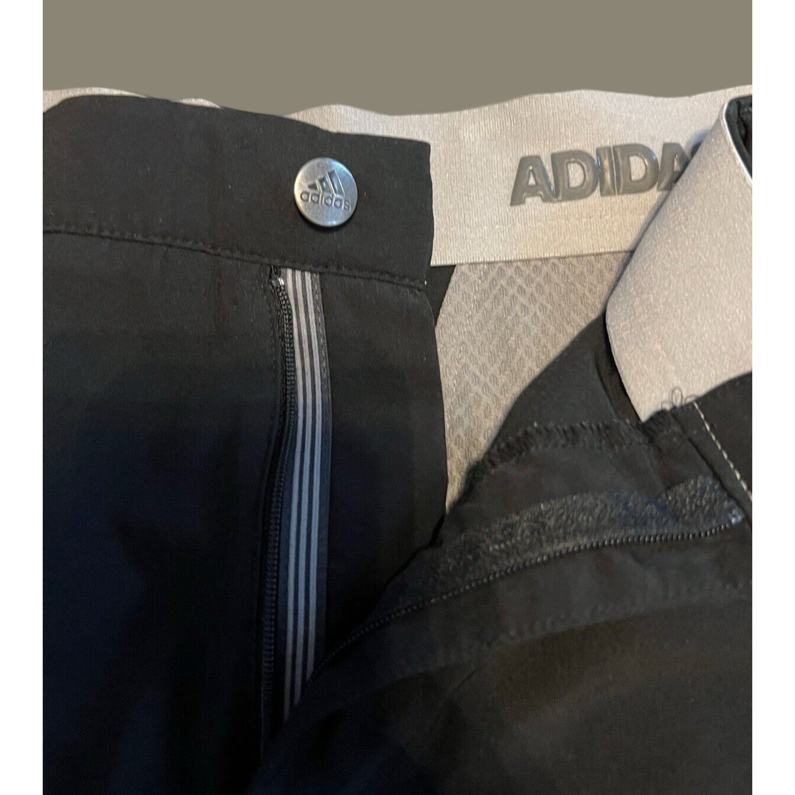 ADIDAS Black Flat Front Mid Rise Performance Golf Chino Shorts| Men's: 38 image 8