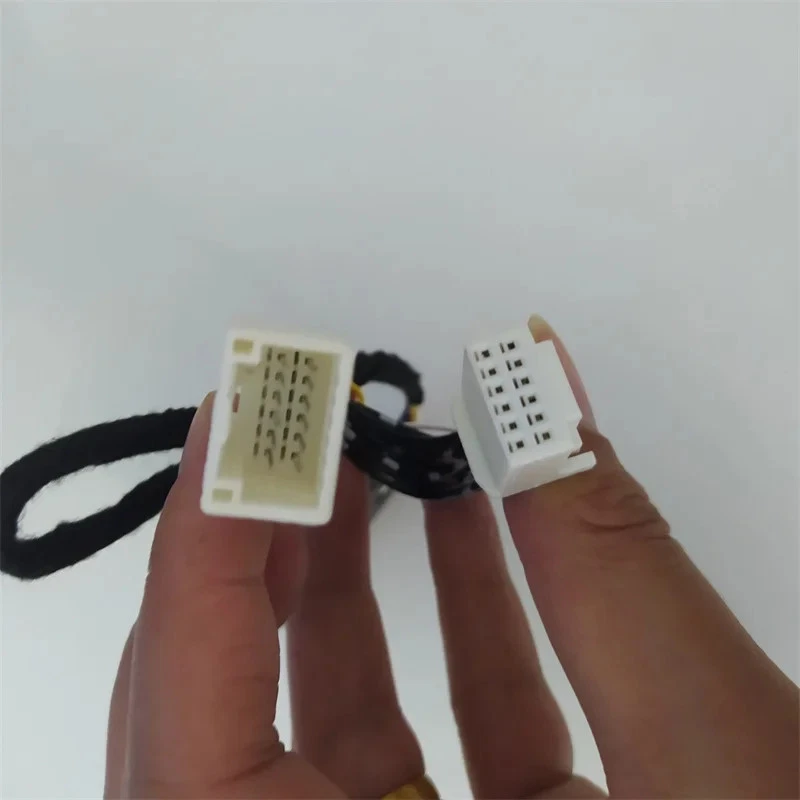 Digital LCD Auto Security Alarm Tyre Pressure Monitor for Toyota Camry 2018-2023 - Image 4 of 4