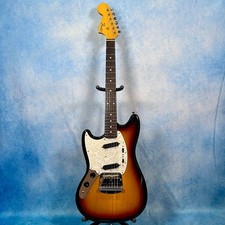 2010 Fender Japan MG-69 Mustang 3 Tone Sunburst, Lindy Fralin Pickups, MIJ