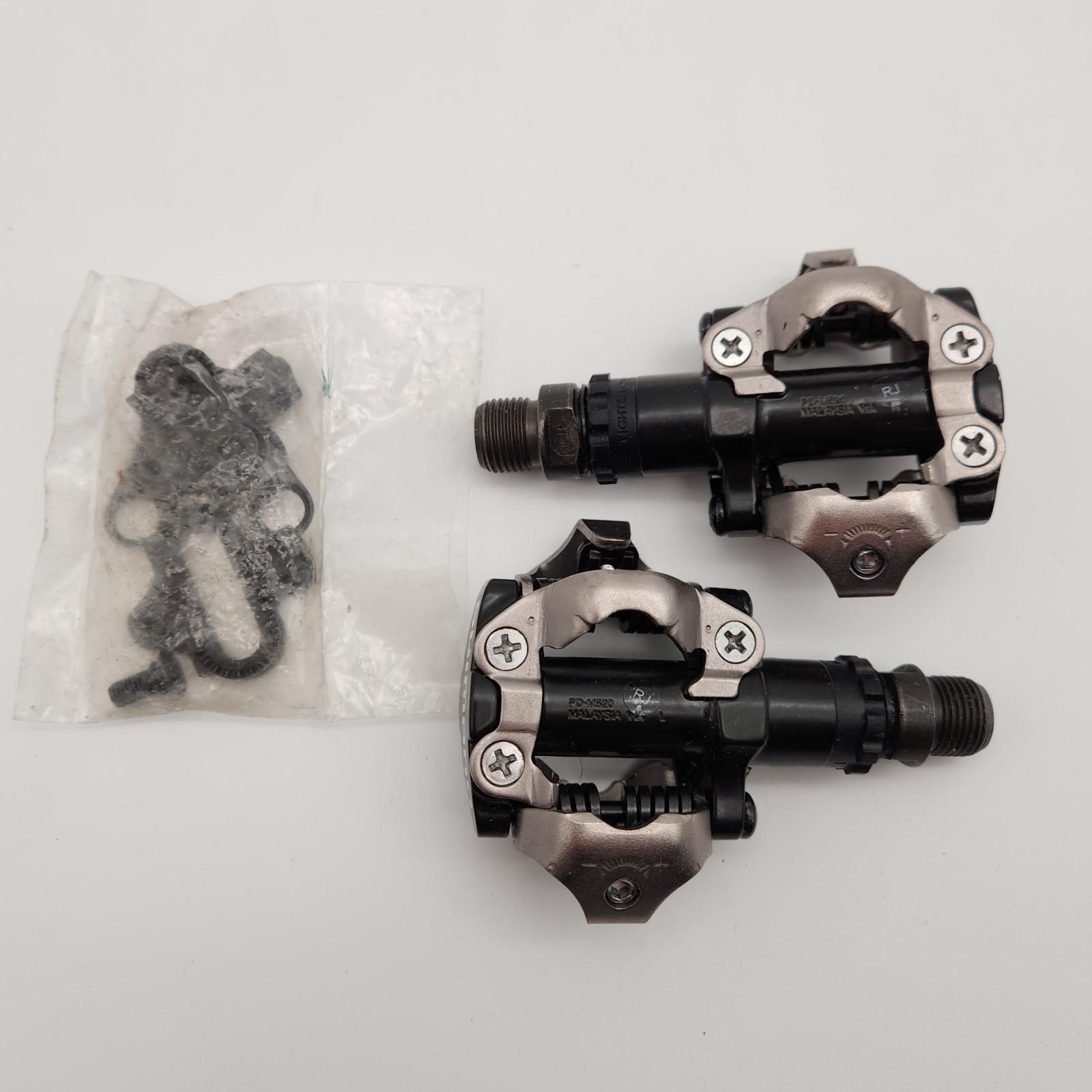 Shimano PD-M520 XC Clipless Bike Pedals W/ SM-SH51 Cleats SPD OPEN PACKAGE
