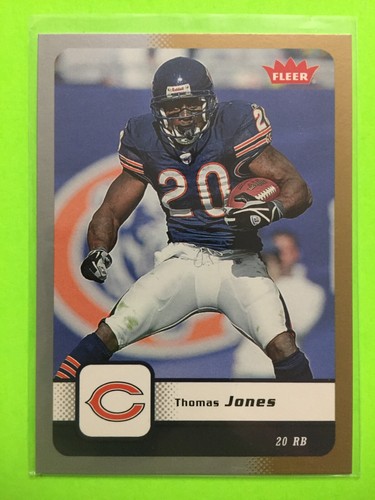 Thomas Jones [Gold] #18 2006 Fleer card