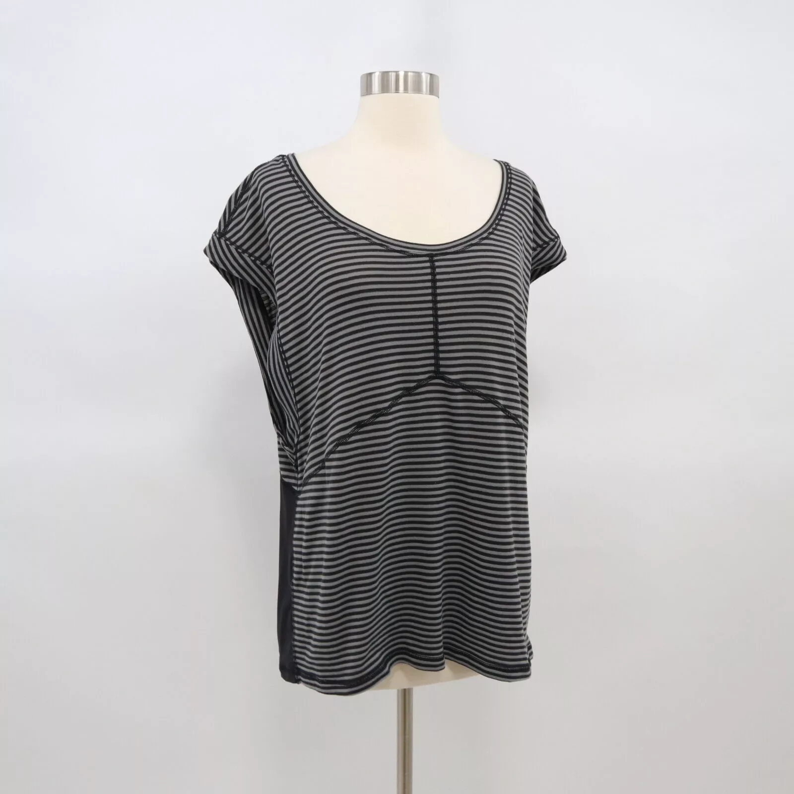 lululemon get sweat tee silver stripe slat mesh back shirt