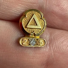 Cities Service Company Citgo 25-Year Pin – 14k Gold & Diamond Style Badge