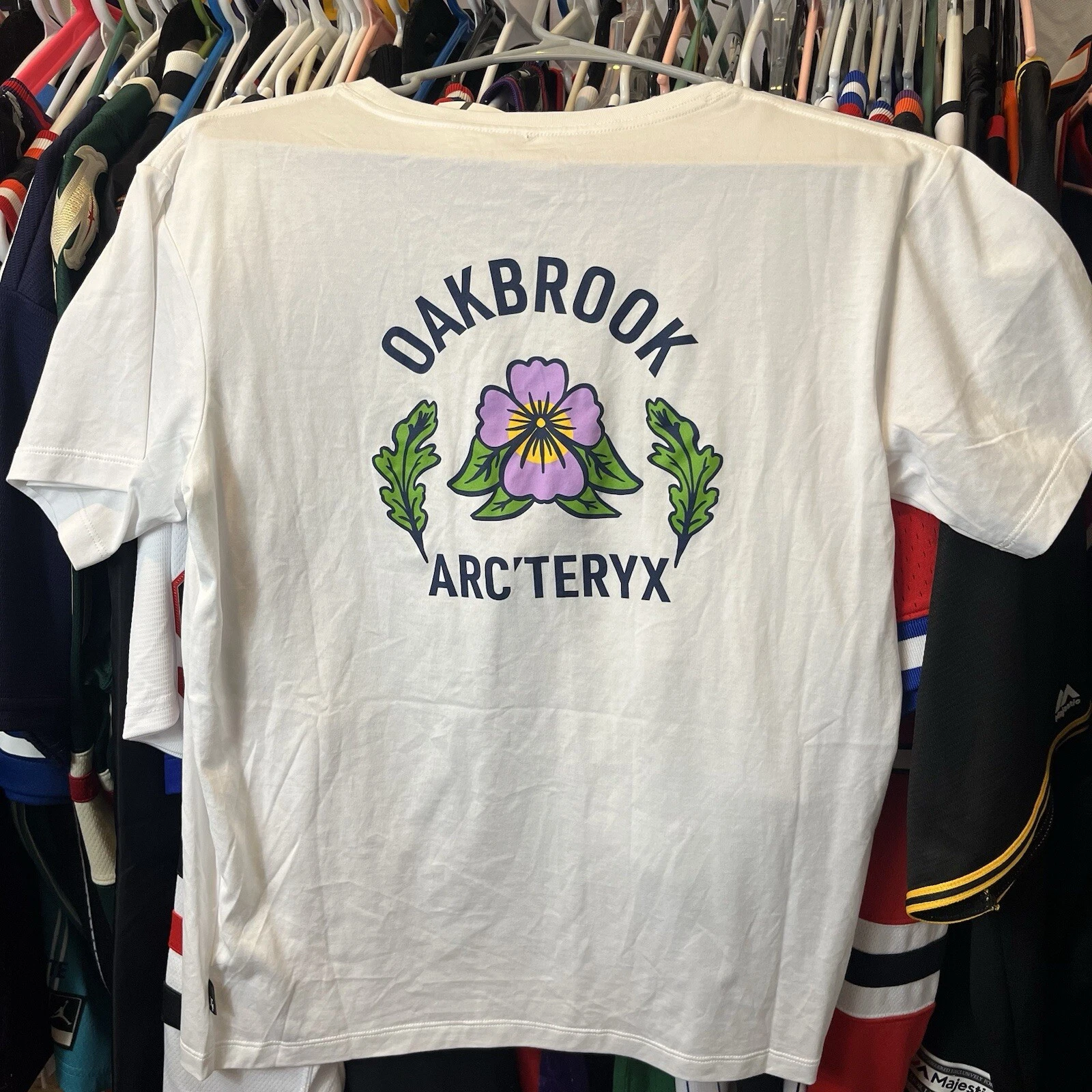 arcteryx limited short sleeve oakbrook illinois shirt