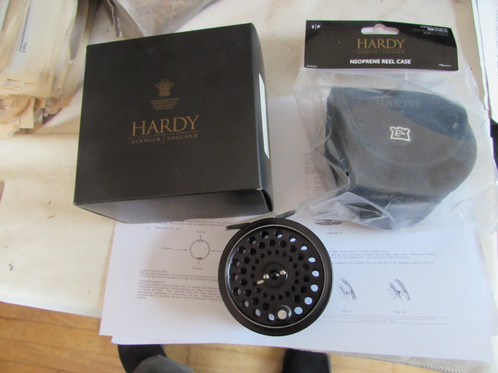 A1 unused Hardy Alnwick ultralite disc 6 trout fly fishing reel 3.25" + pouch