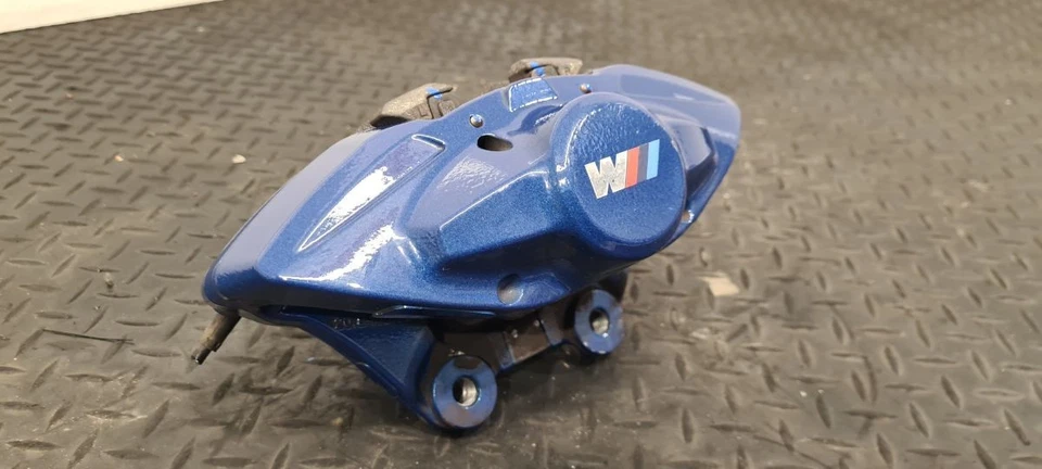 BMW 4 SERIES F36 2019 2.0 Diesel M-Sport Right Rear Caliper Blue 34216799462 - Image 3 of 4