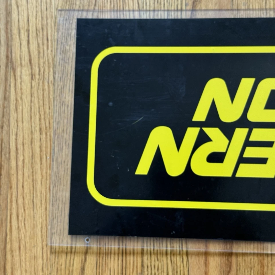 Letrero vintage Western Union de doble cara de plástico 24”x 12” amarillo y negro Foto 4 de 4