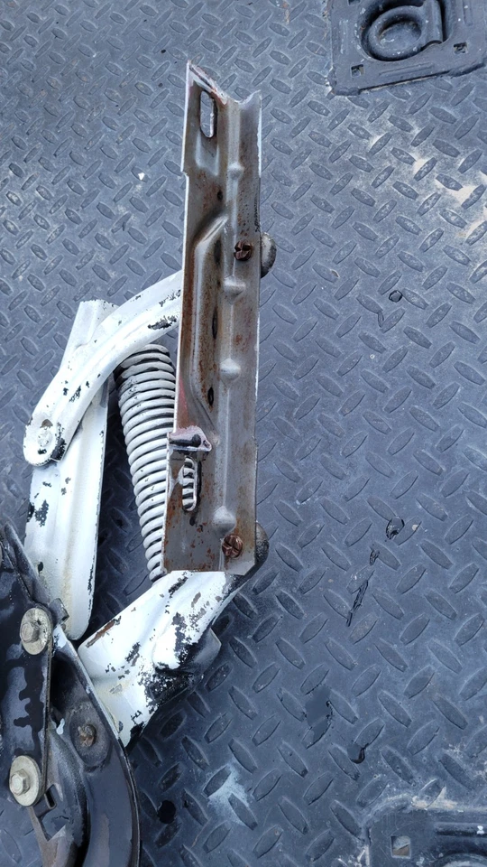 Lincoln Continental Mark III 1971 bisagras de capó diestro derecho Foto 3 de 4