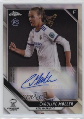 2021-22 Chrome UEFA Women's Champions League Caroline Moller Rookie Auto RC 06qf