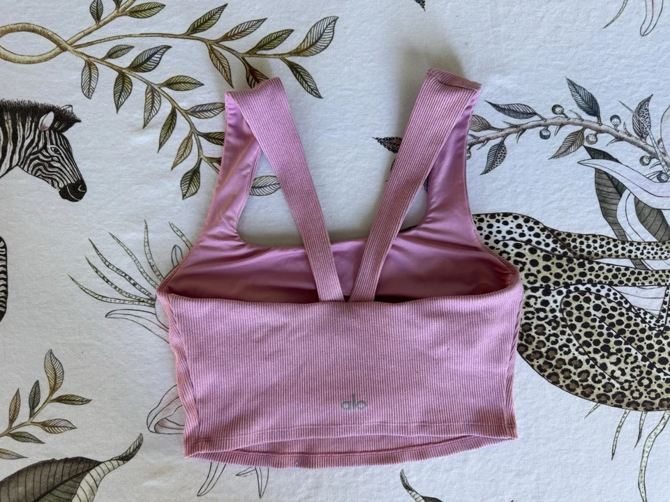 Petal Pink Alo Sports Bra Women's Size Small Pastel Athleisure Yoga - Image 2 of 3