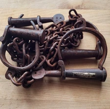 Alcatraz  Prisoner Transfer Iron Leg and Handcuffs and Keys Antique Finish