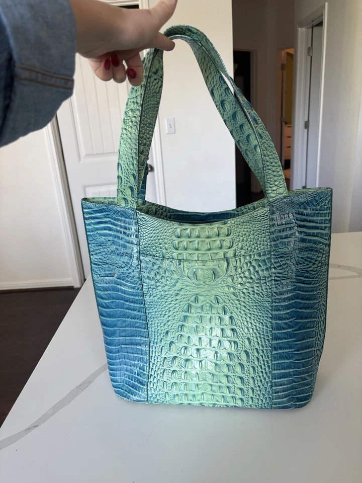 Bolso de Hombro BRAHMIN Brayden Bliss Cuero de Cocodrilo Repujado Excelente Estado Foto 2 de 4