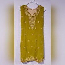 Indian/Pakistani party wear. Shirt can be paired with shalwar, pant, lengha