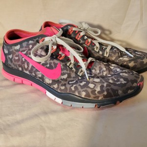 womens leopard shoes