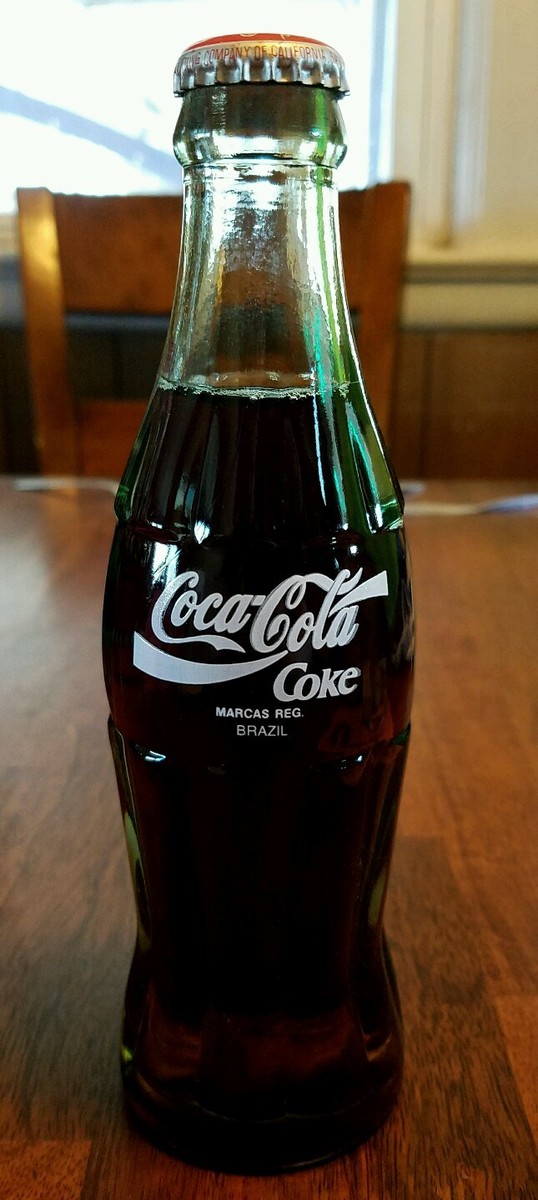 Coca-Cola 6.5 FL OZ Commemorative bottle The Real Thing