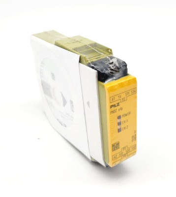 Mushroom 774130 PNOZ e1p 24VDC 2so safety switchgear new original packaging