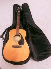 Yamaha F310 Acoustic Guitar - nearly new 