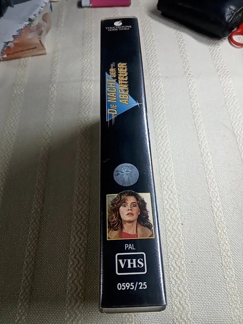 VHS Videokassette - Die Nacht der Abenteuer - 1987 - Elisabeth Shue - Touchstone - Bild 2 von 4
