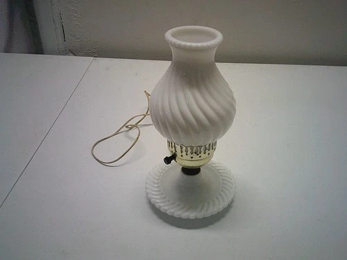 Vintage White Milk Glass Table Lamp Electric   Saucer Base