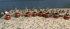 Mr. Christmas Santa's Marching Band Musical Bells 35 Holiday Carols Vintage 1991