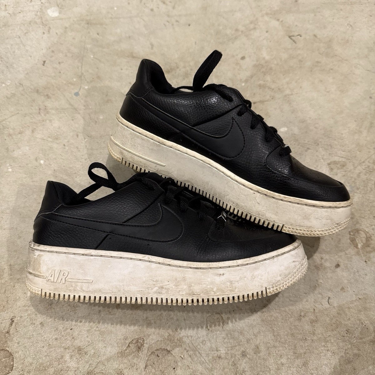 Nike Air Force 1 Sage Low Black Womens 8 Platform Style Thick Sole