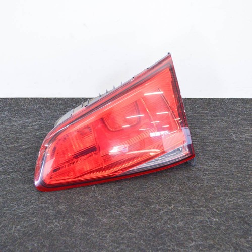 Volkswagen Golf Mk7 1.6 TDI 77kW Heckklappenstiefel rechts Rücklicht 5G0945094S