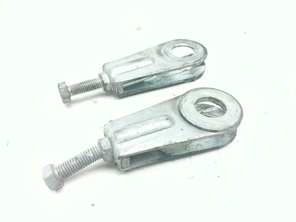 Ajustadores de eje de rueda trasera 90 Kawasaki Ninja 500 EX500 Foto 2 de 4