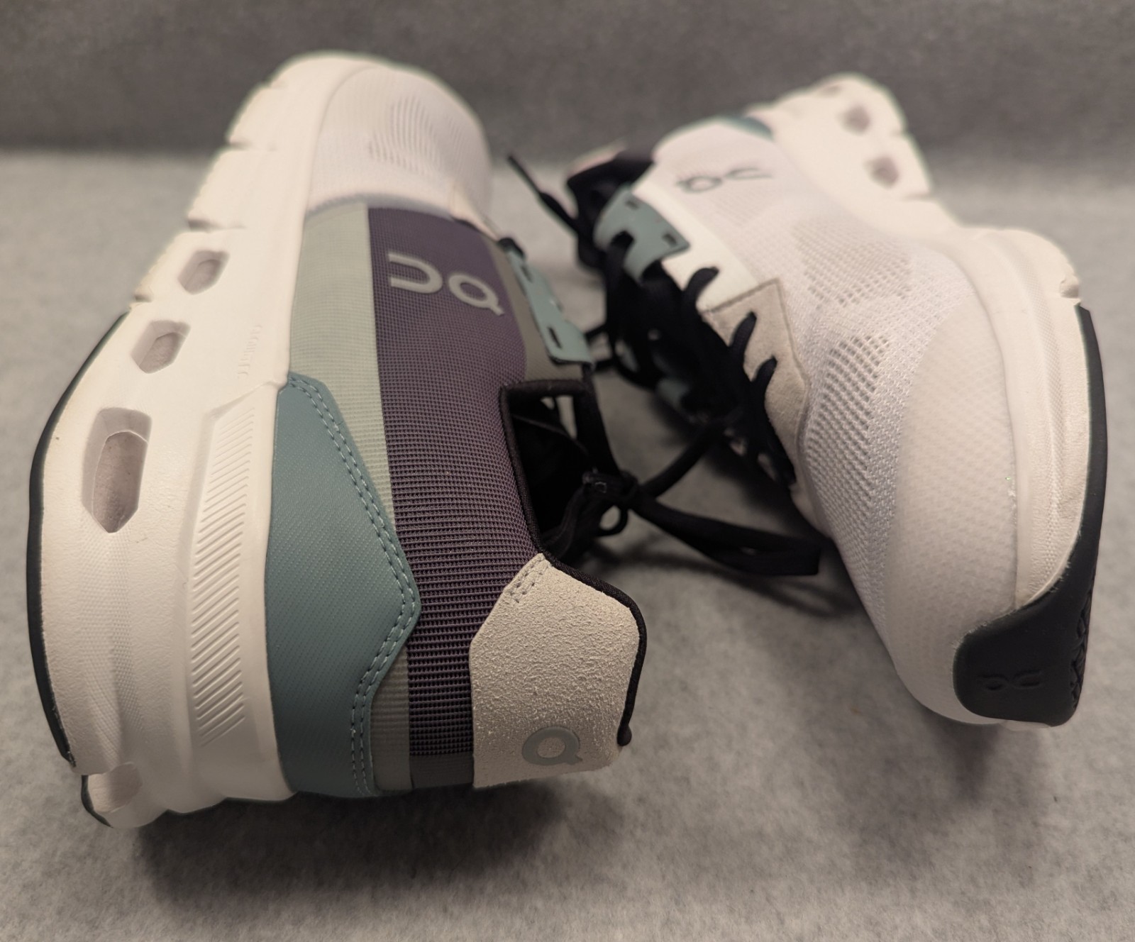 On Cloudrift Swiss Engineering White/Asphalt Runn… - image 17