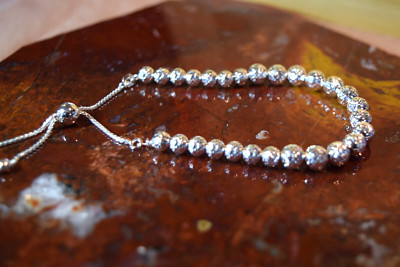 Verstellbares Bolo seitlich geschnittenes Perlenarmband massiv 925 Sterlingsilber Rutschen 6 bis 9