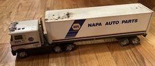 NYLINT  NAPA Auto Parts Sound Machine Semi Tractor Trailer Truck 1991 WORKS USA