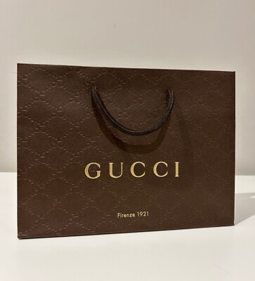 Gucci Papier Shopper Kordelgriff 23x17x7 cm Preis 25  x jedes 20er Set