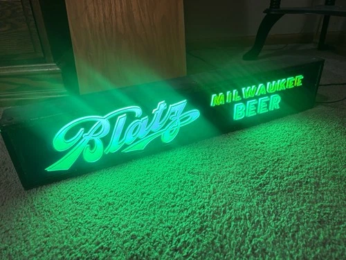 Blatz Milwaukee Beer Lighted vintage Advertising Sign Trent Sign Co. Breweriana