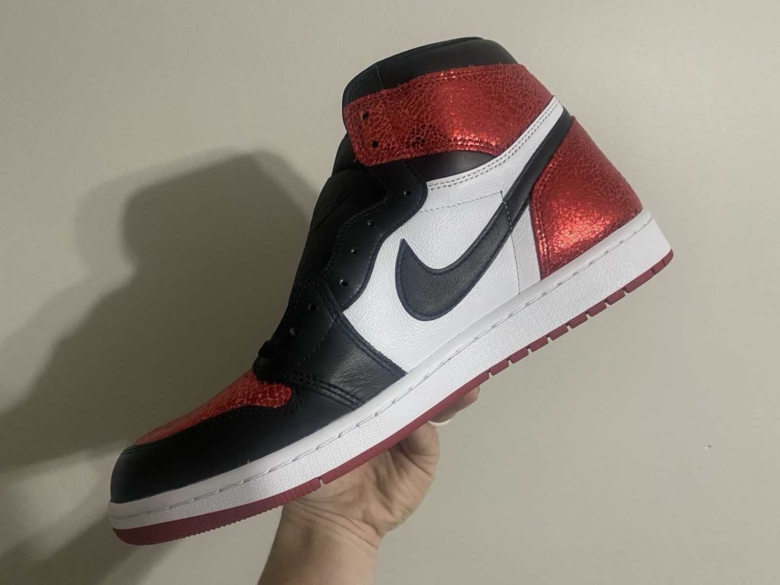 Air Jordan 1 OG High Ruby Bred Toe Women’s Size 14.5 Men’s 13 image 10
