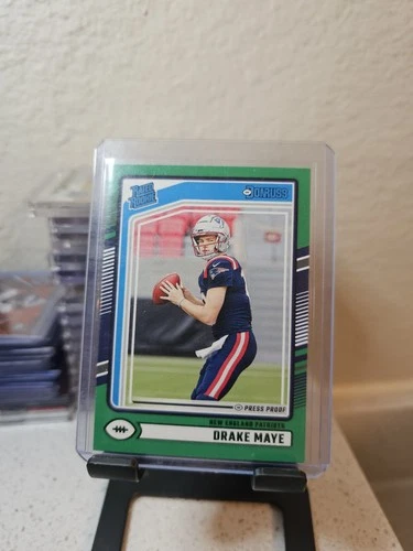 2024 Panini Donruss Rated Rookie Drake Maye #379 Press Proof Green (RC) Patriots