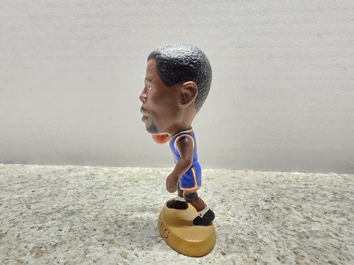 Patrick Ewing New York Knicks NBA 1996 Mini Headliners Figure - Picture 2 of 6