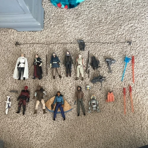 Hasbro and Kenner Rouge One And Star Wars Lot of 9 Figures with Accessories