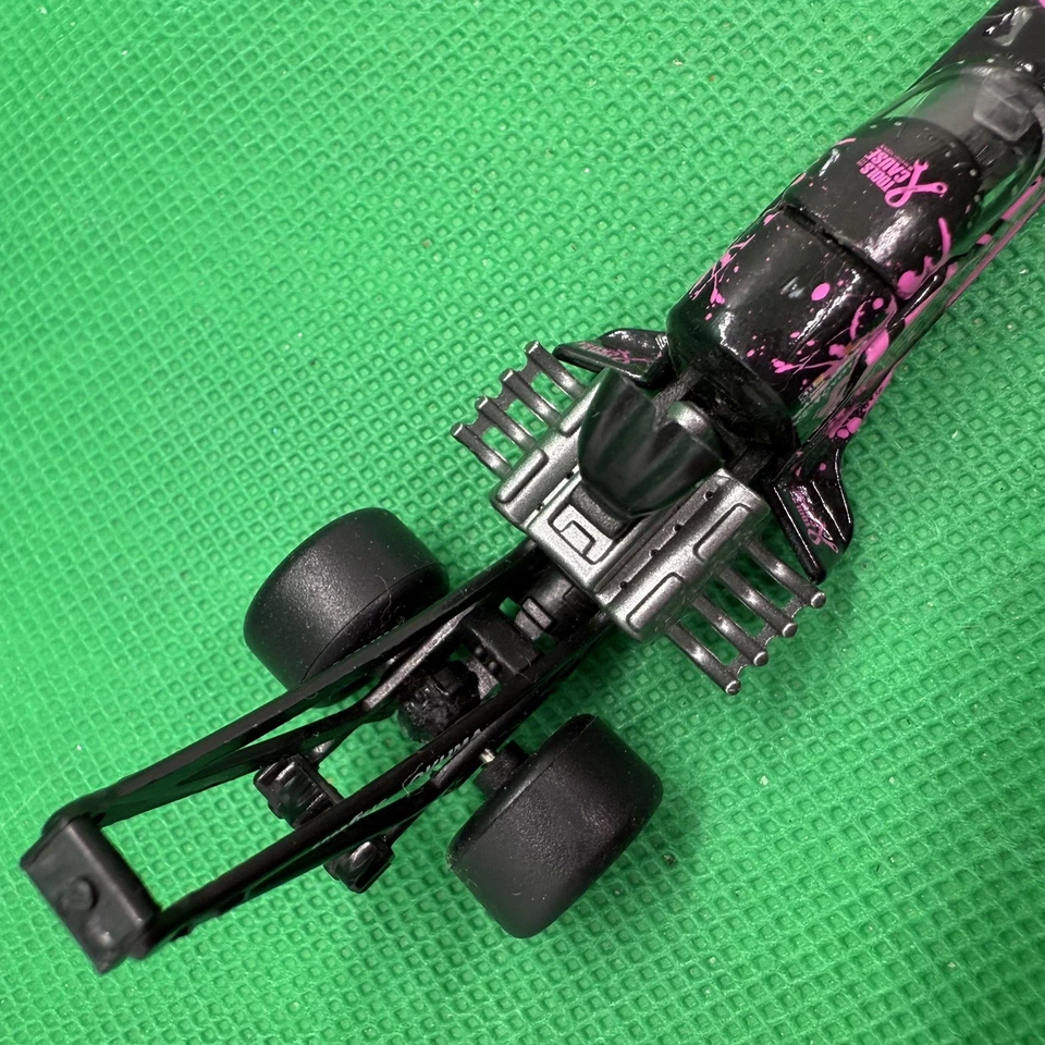 Matco Tools BCA Top Fuel Dragster NHRA Antron Brown 2018 - Auto World 1:64 pink - Image 2 of 4