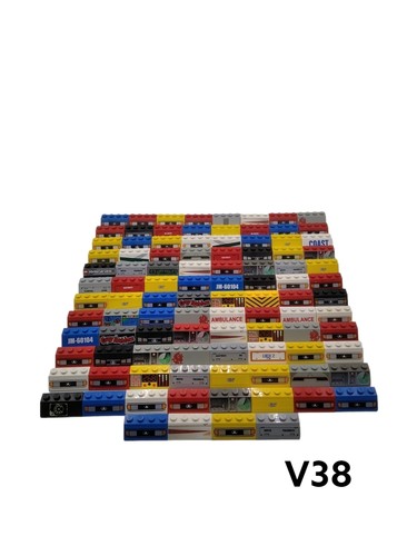 LEGO Lot 100 Pieces 2x4 Slope Decorated
