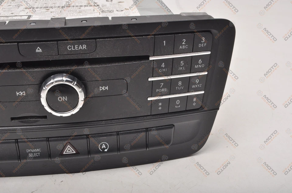 MERCEDES GLA W156 GLA200 2.2 CDI 136PS  Navigationssystem Autoradio A2469002318 - Bild 4 von 4